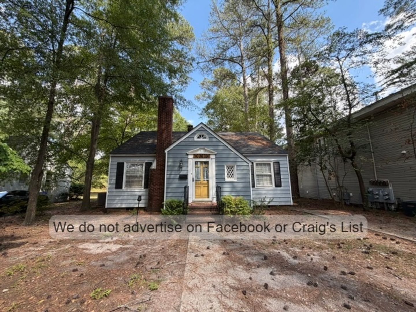 Fayetteville House: 218 Woodrow Street