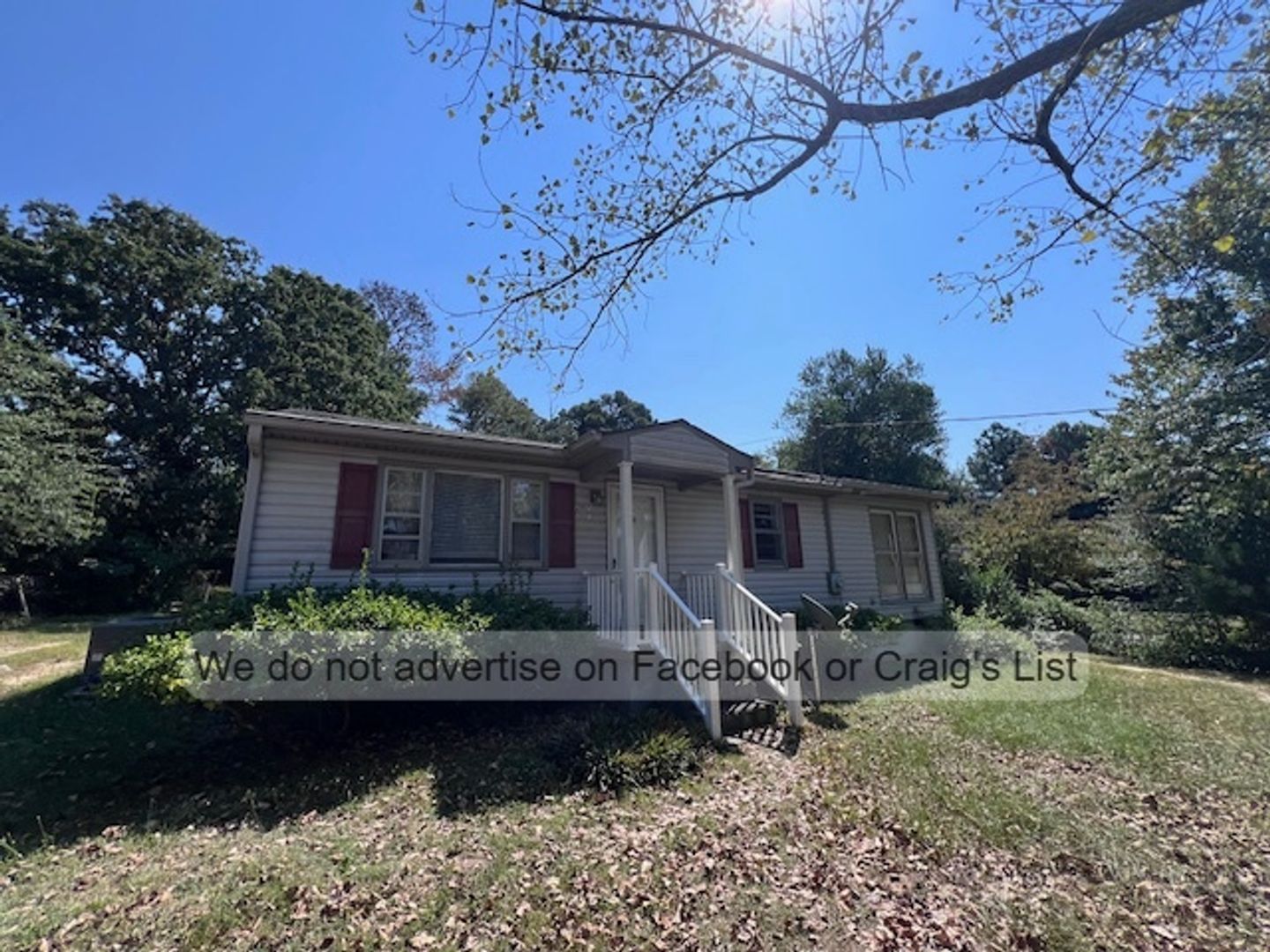 Fayetteville House: 2817 Pine Springs Drive