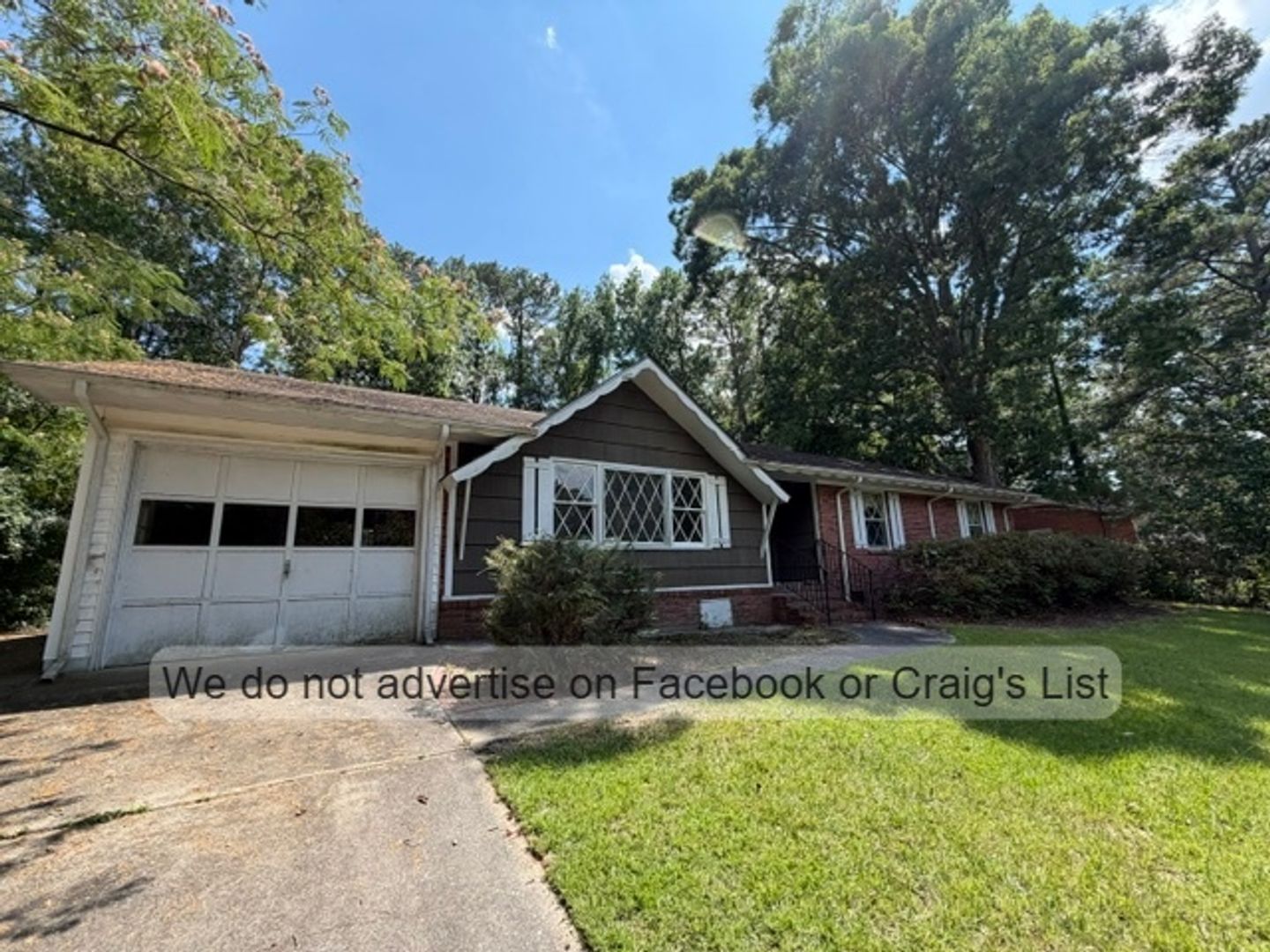 Fayetteville House: 3625 Drayton Road