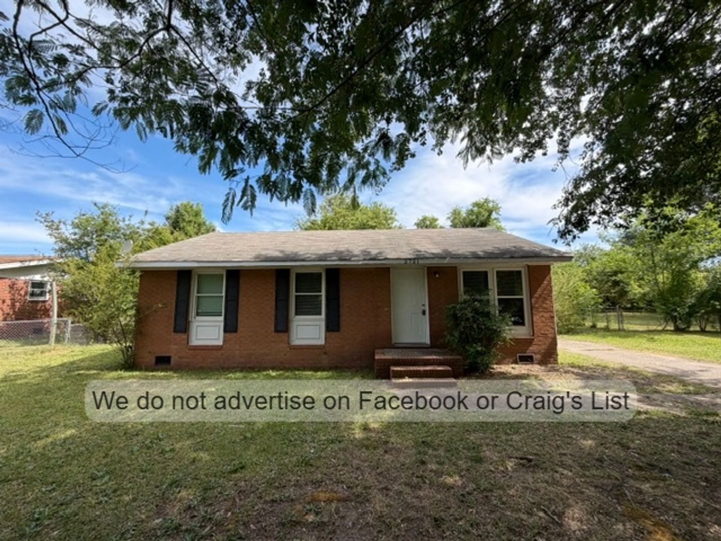 Spring Lake House: 2721 Daly Avenue