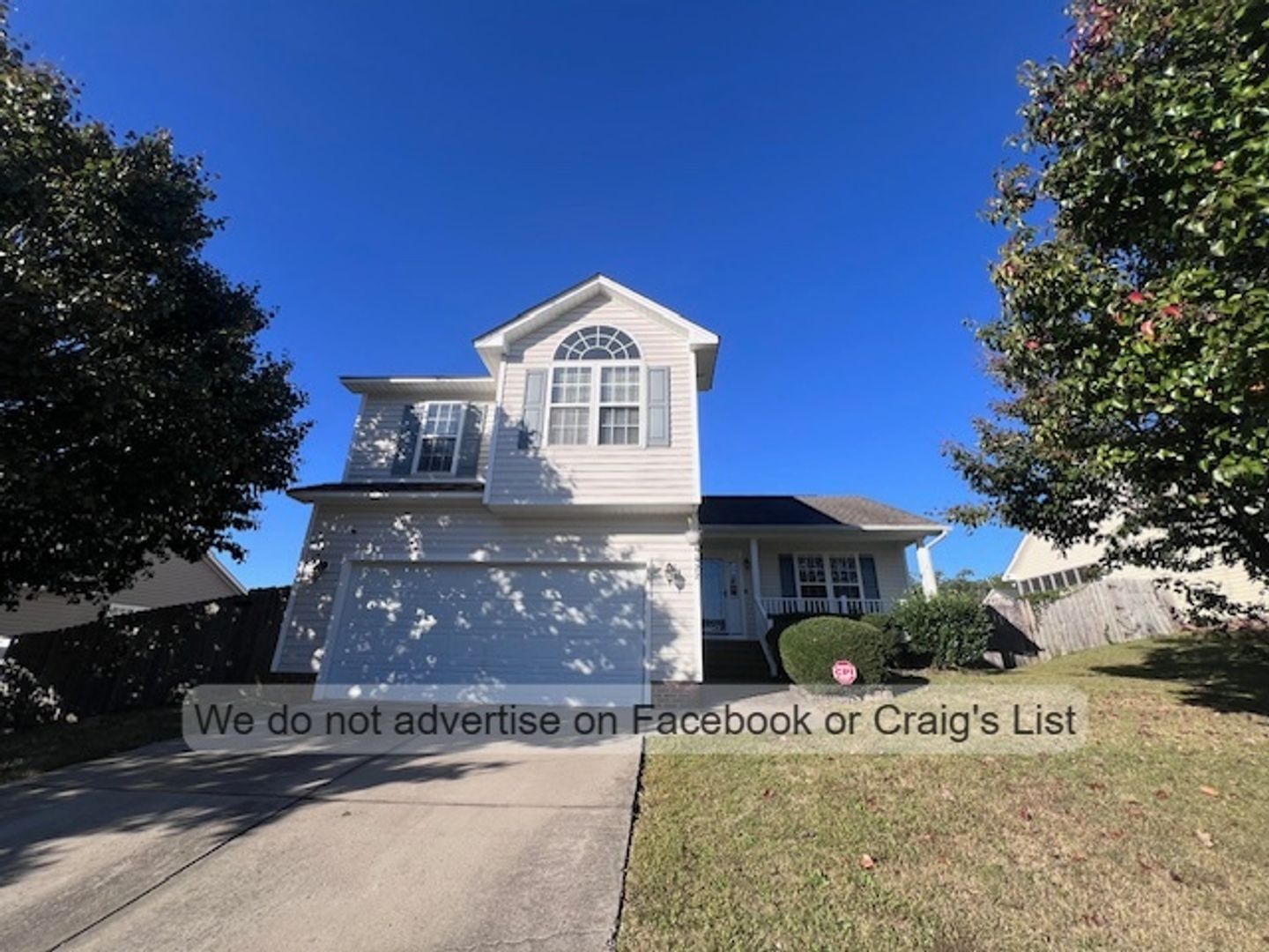 Hope Mills House: 4422 Rose Meadow Drive