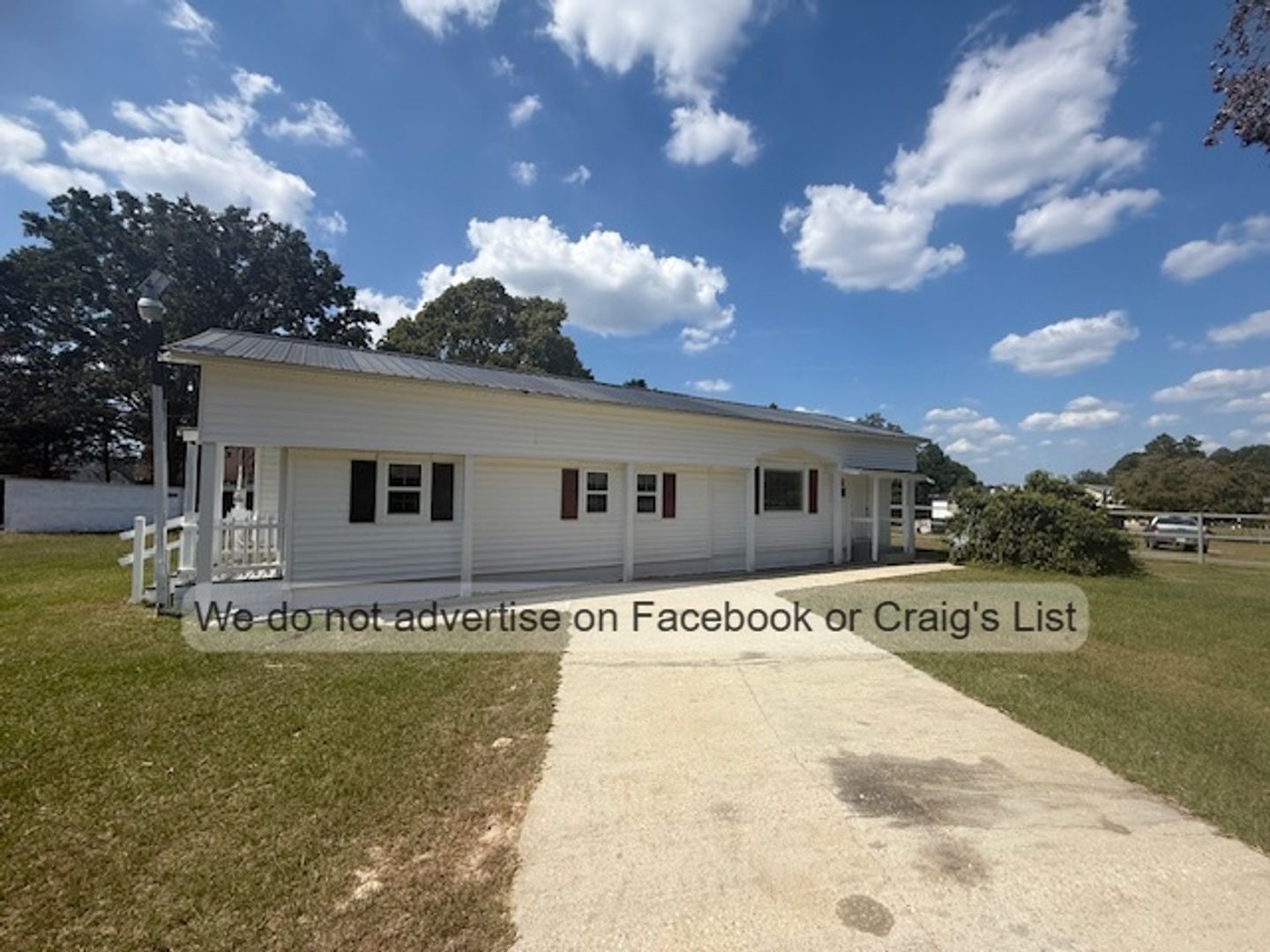 Fayetteville House: 5098 Ellis Jackson Road