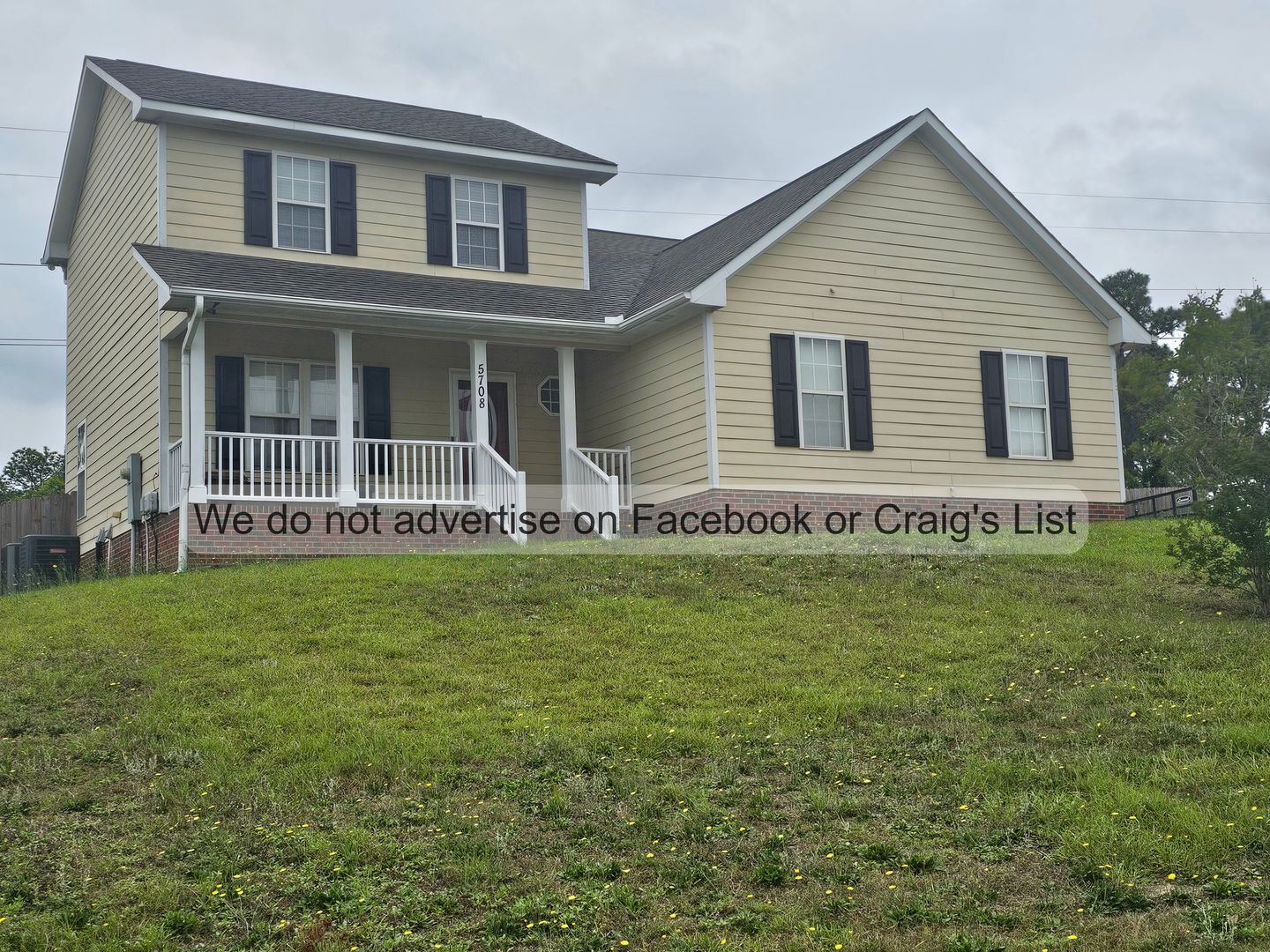 Hope Mills House: 5708 Spreading Branch Road