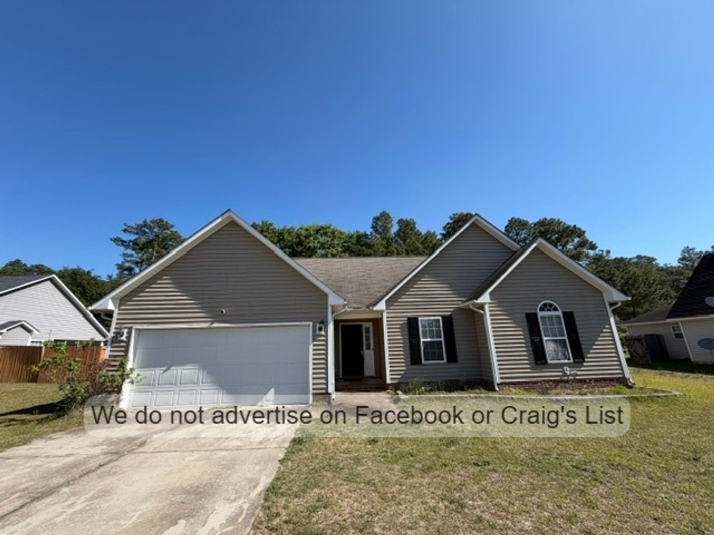 Raeford House: 111 Tenacre Trail