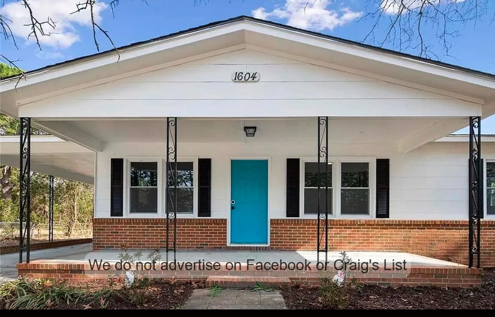 Fayetteville House: 1604 Shaw Road