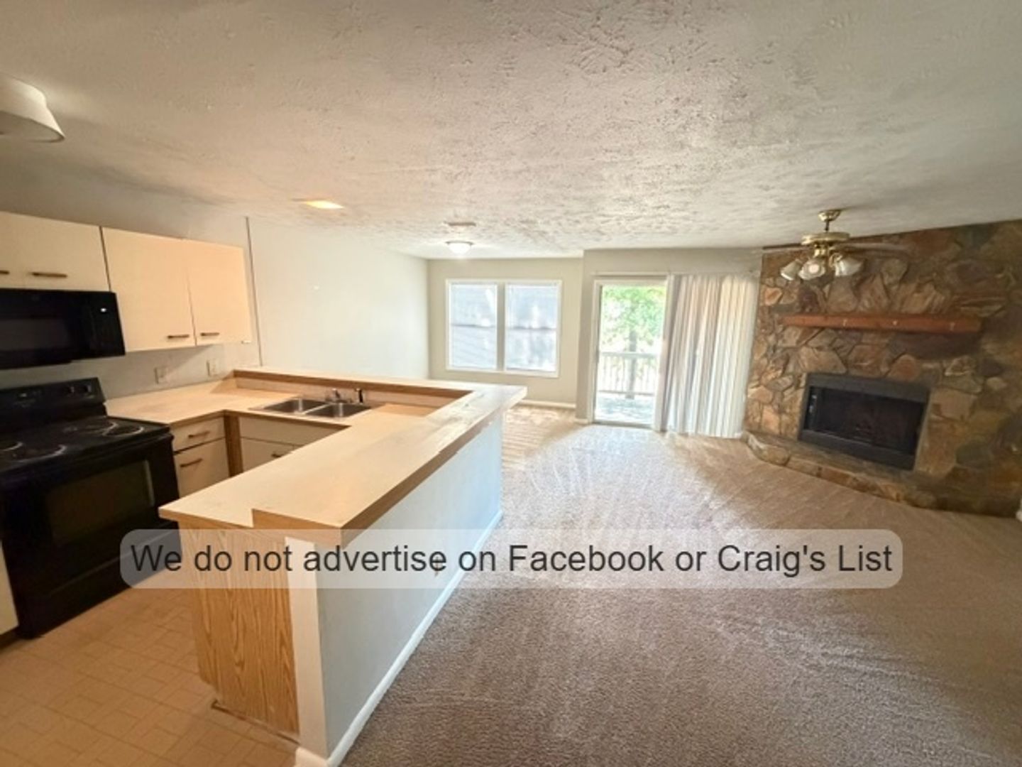 Fayetteville House: 1022-5 Brookhollow Drive