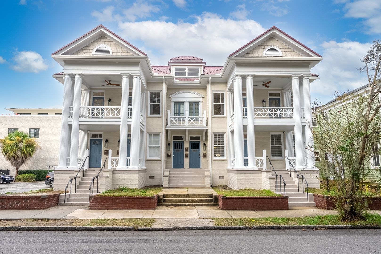 Savannah Apartment: 16 East 37th