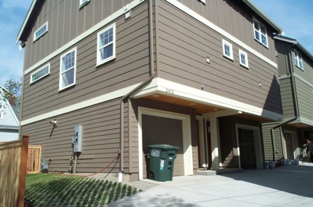 Seattle Townhome: 2420 S Lane St