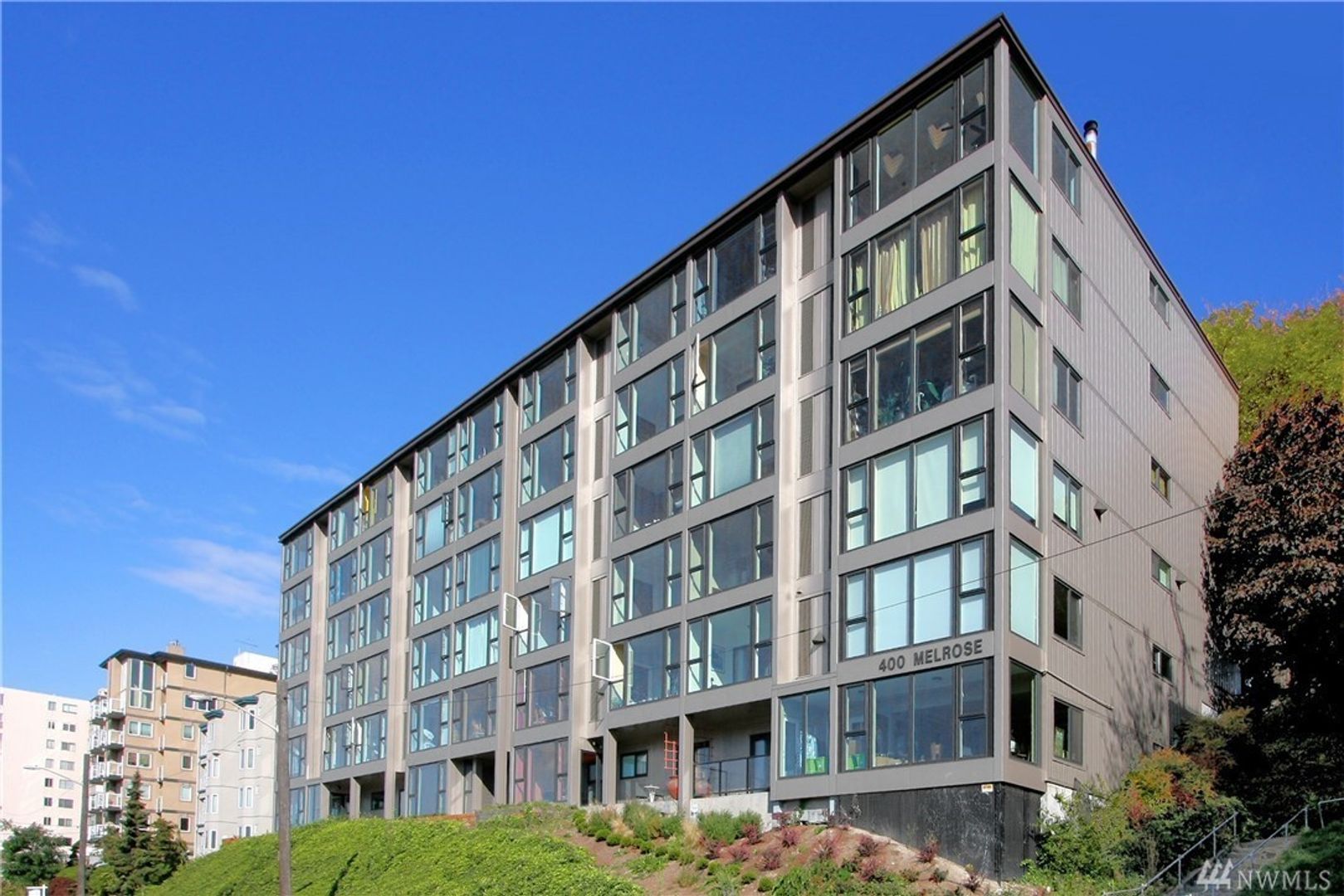 Seattle Condo: 400 Melrose Ave E #506