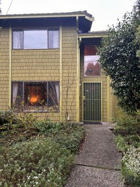 Ballard Duplex Unit – photo 1