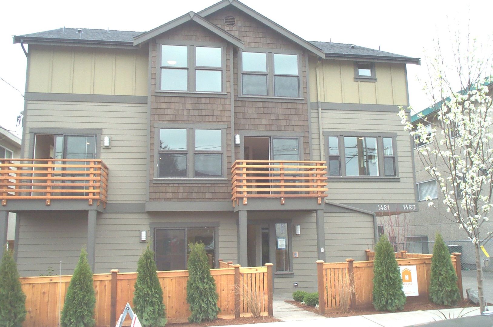 Seattle Townhome: 1423B NW 62nd St
