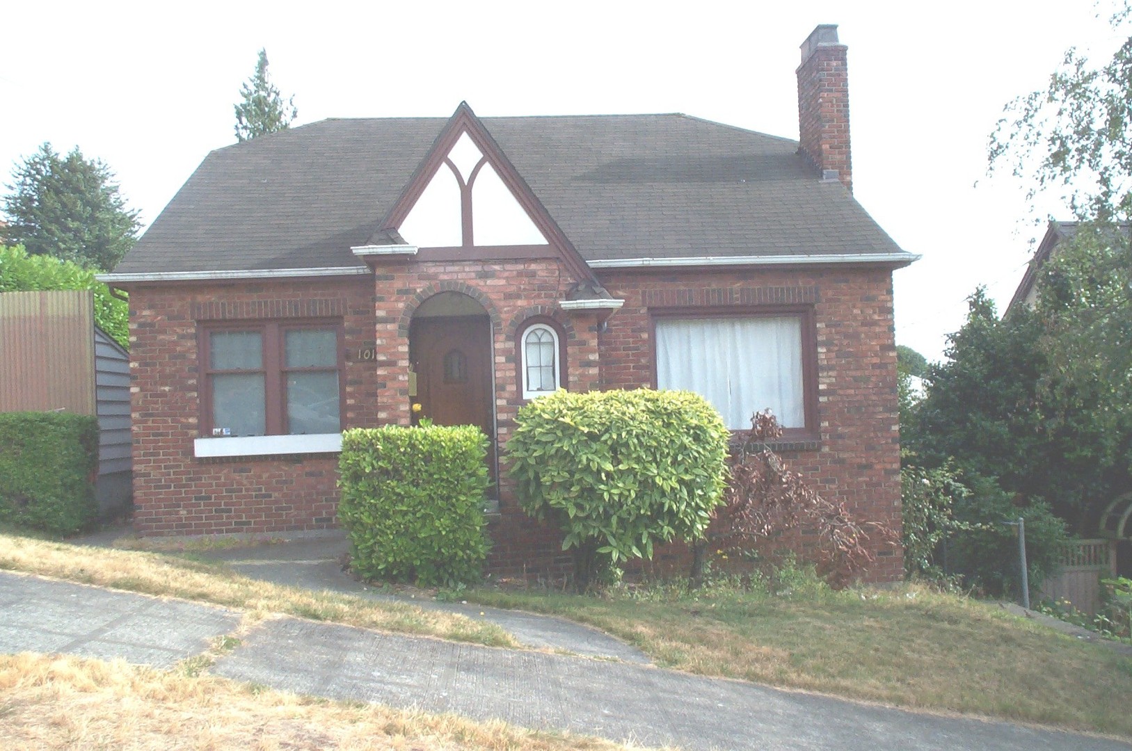 Seattle House: 1015 W Fulton St