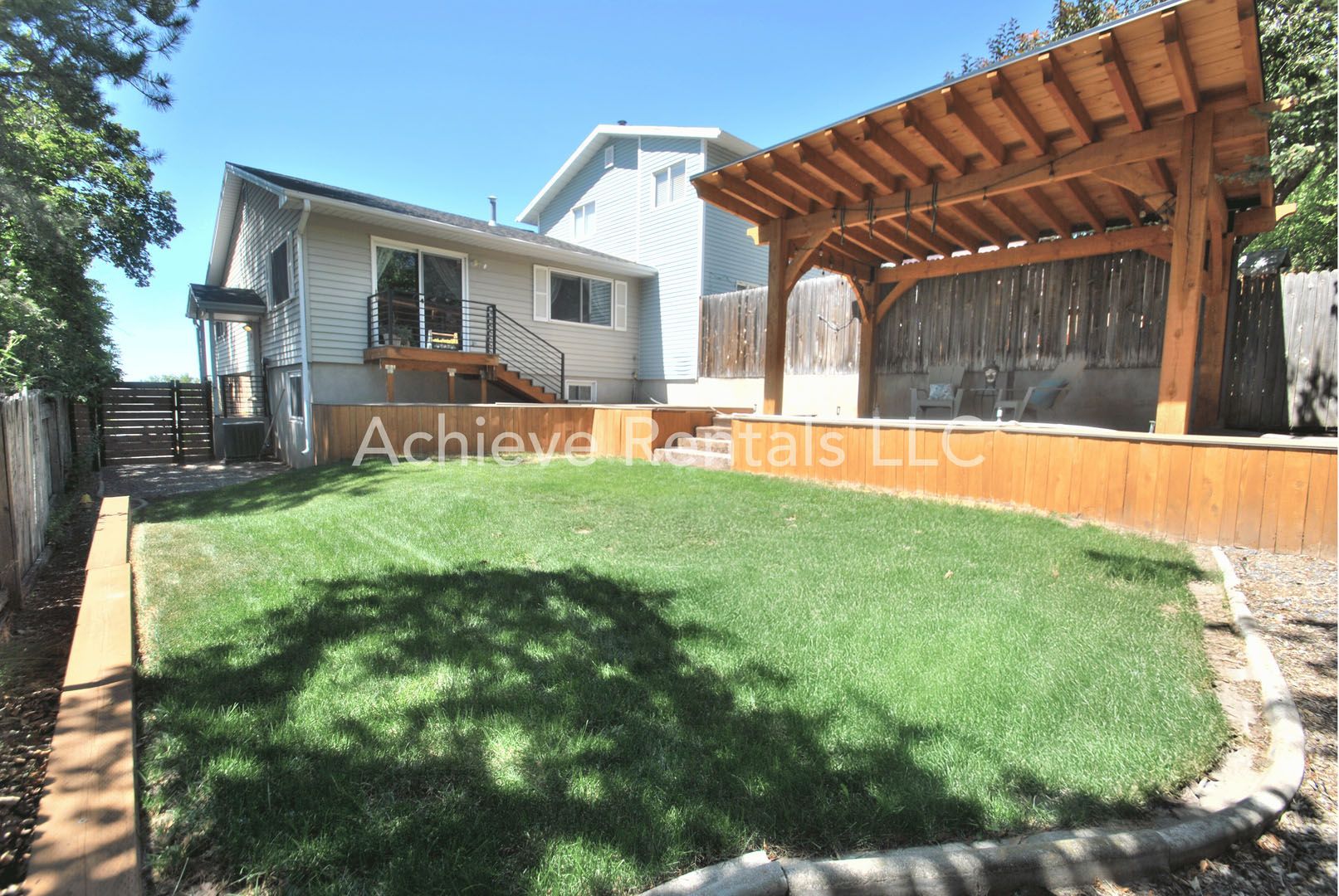 106 River Heights Blvd 