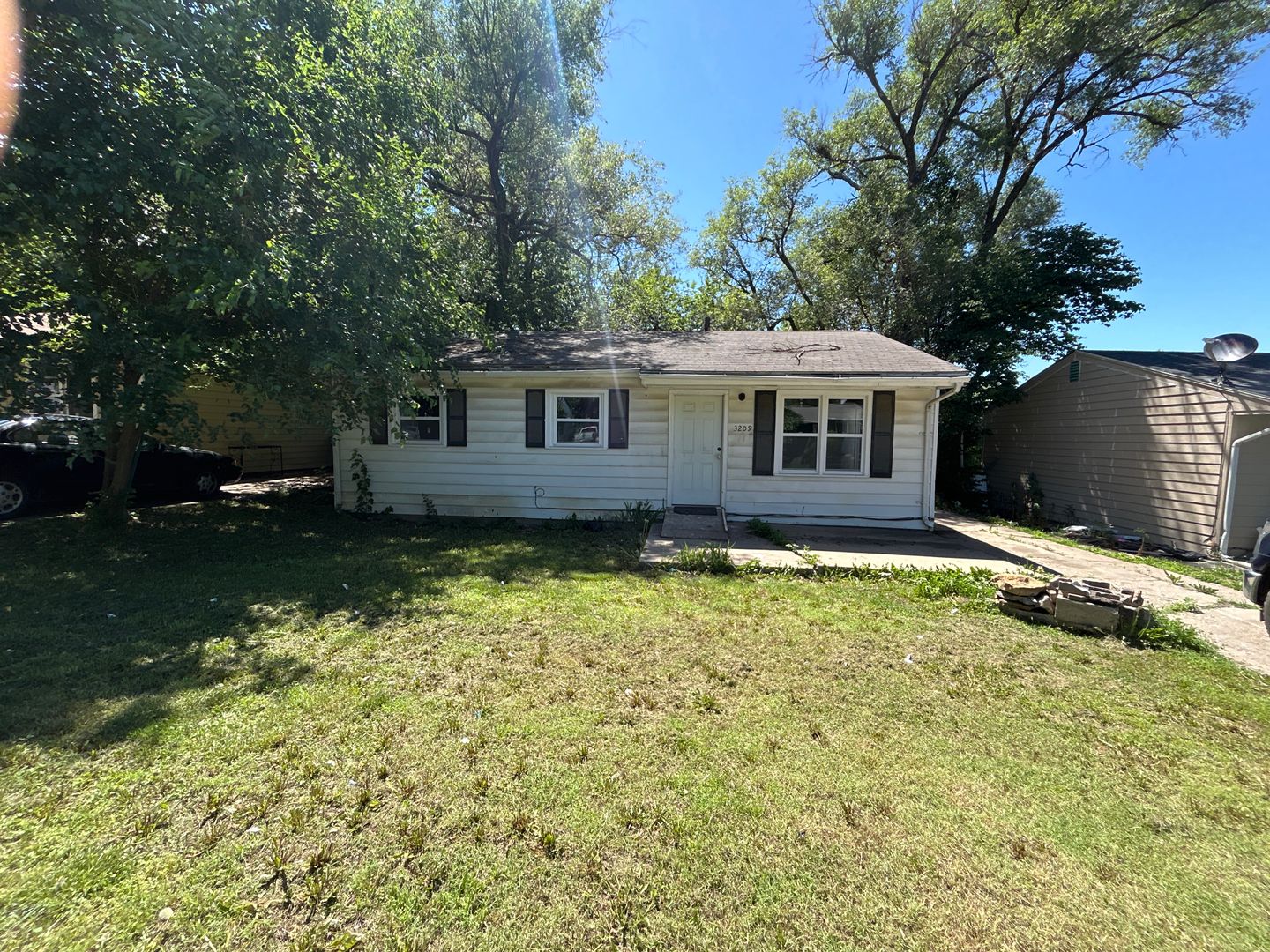 House for rent at 3209 SE Girard, Topeka, KS 66605