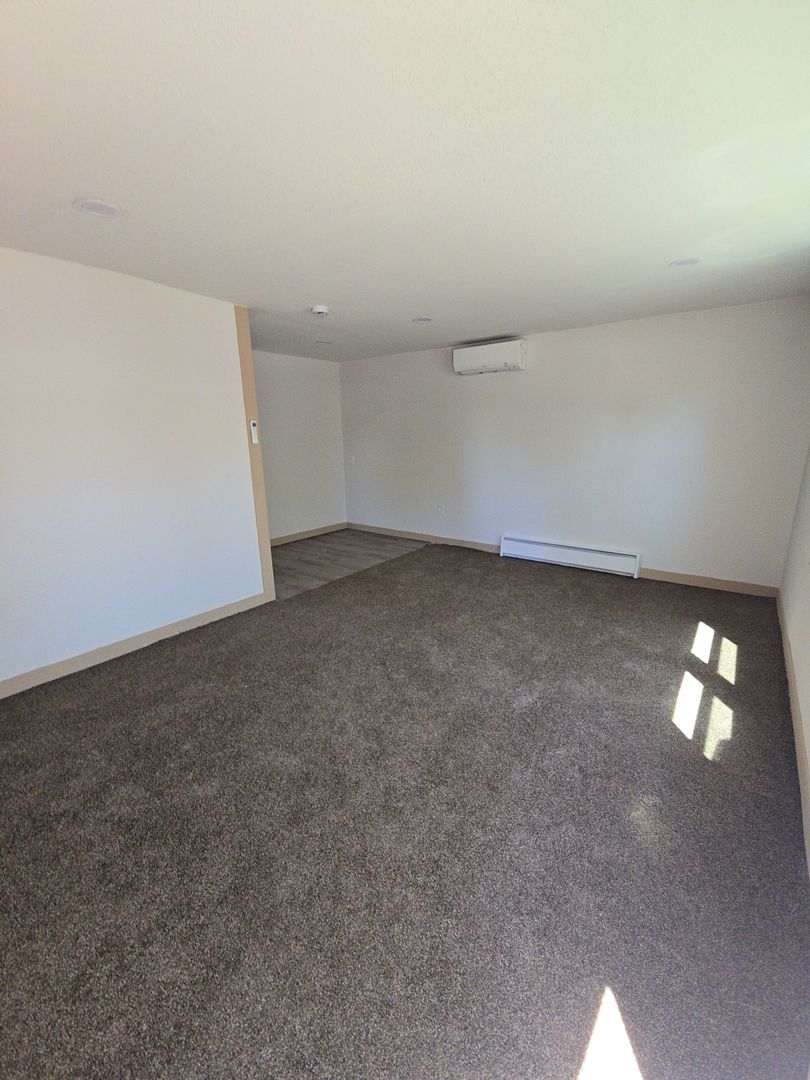 Topeka House: 306 SE 35th