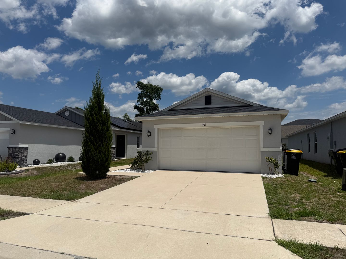 Davenport House: 711 Scrub Oak Hammock Road - *
