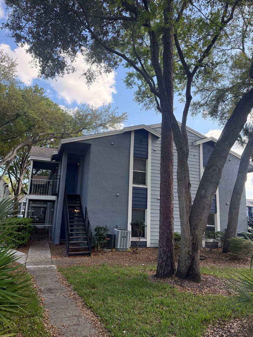 Kissimmee House: 3827 Bay Club Circle, Unit #103 - *