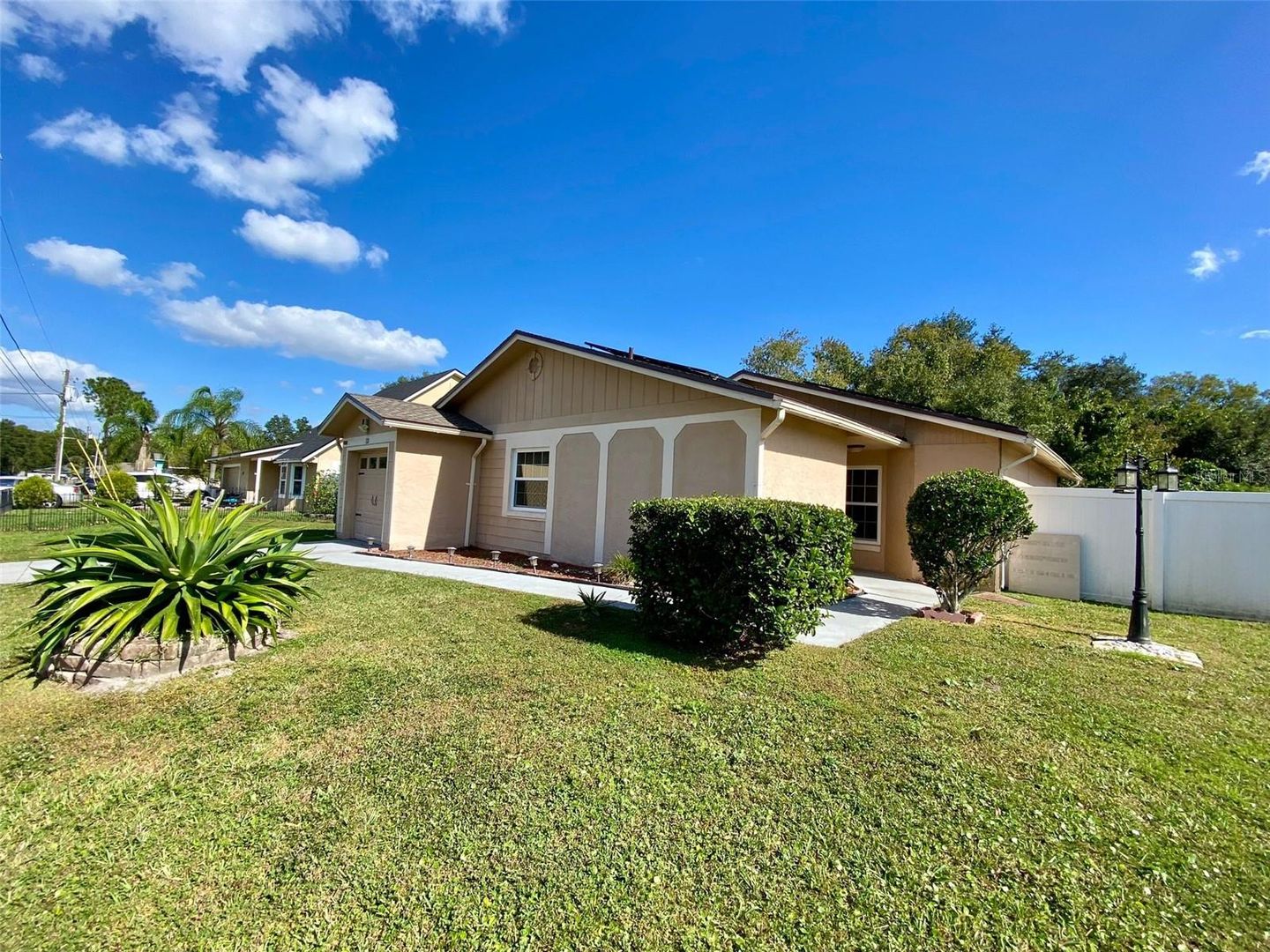 Kissimmee House: 880 Nelson Drive