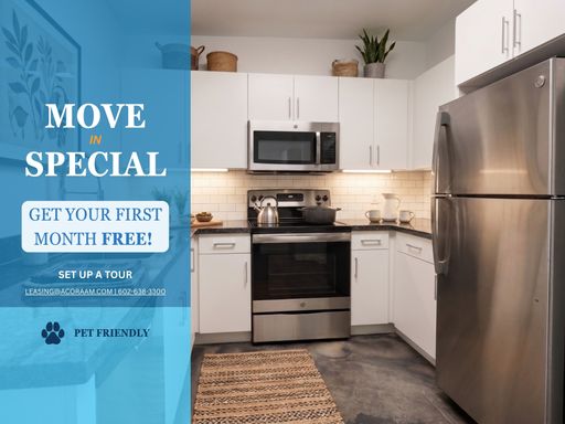 *MOVE IN SPECIAL - MODERN UPGRADES + HIGH CEILINGS* Playton Place Huge and Beautifully Updated 2 Bed 1 Bath! Large Bedrooms - In Unit Washer and Dryer! – photo 1