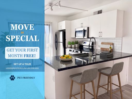 *MOVE IN SPECIAL - FIRST FLOOR END UNIT - HUGE PRIVATE BACKYARD!* Renovated 2 Bedroom 1 Bath In The Biltmore District! Fairmount Villas! – photo 1