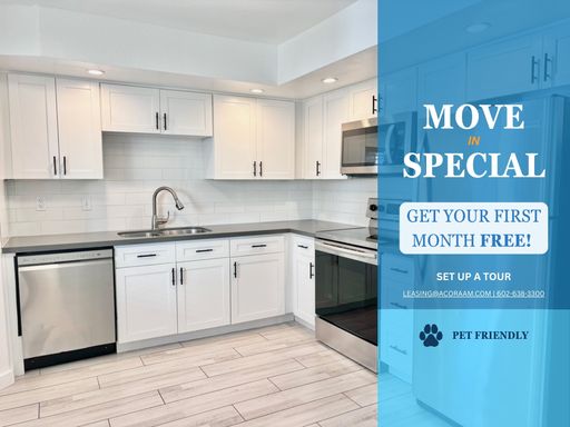 *MOVE IN SPECIAL - CHARMING UPGRADED UNITS WITH BAY WINDOWS!* Fully Remodeled 2 Bed 1 Bath at 36 Arcadia in A Beautiful Arcadia Lite Neighborhood! In Unit Washer/Dryer! – photo 1
