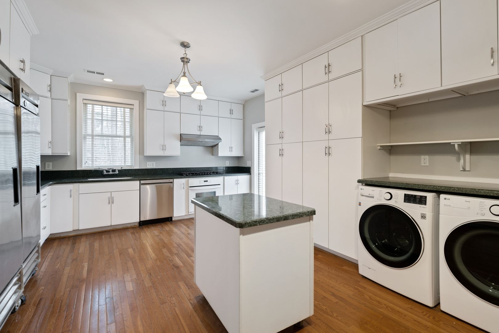 920 Hillsborough, Chapel Hill, NC 27516