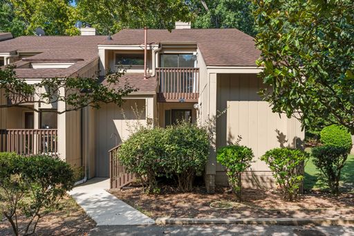 FALL SPECIAL — $500 OFF YOUR FIRST FULL MONTH! Spacious 3-Bedroom End Unit in Five Oaks | Durham, NC – photo 1