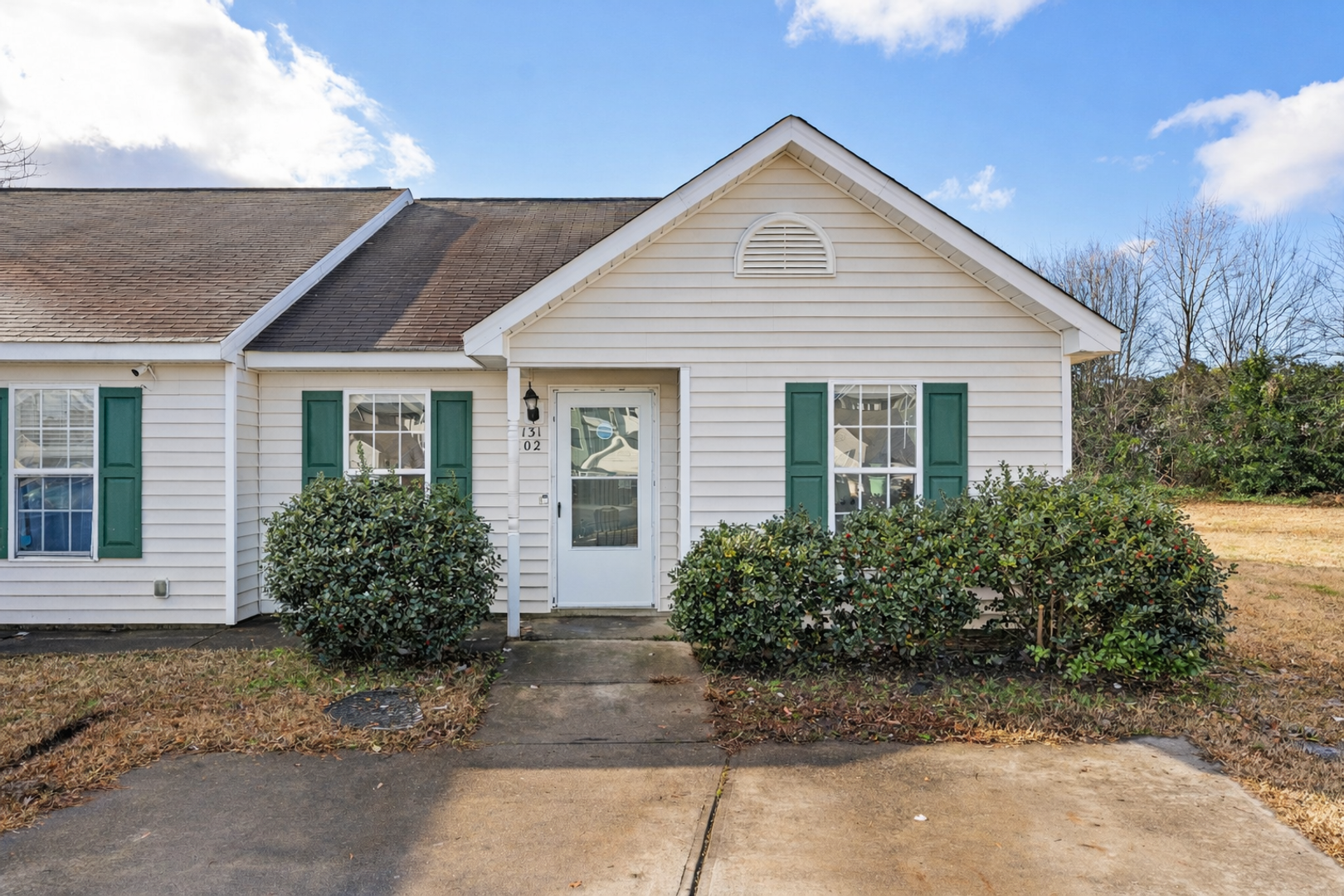 Raleigh House: 1131 Summerkings Ct