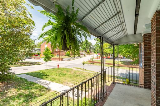 Spacious Home Near Downtown Durham! – photo 1