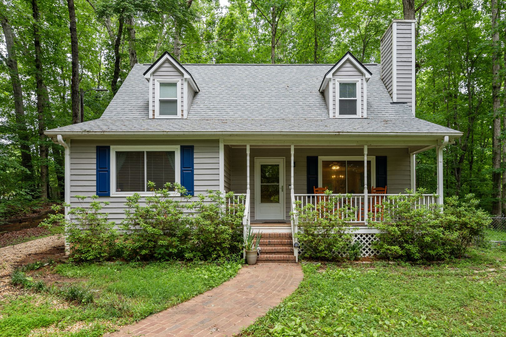 Hillsborough House: 732 Phelps Rd