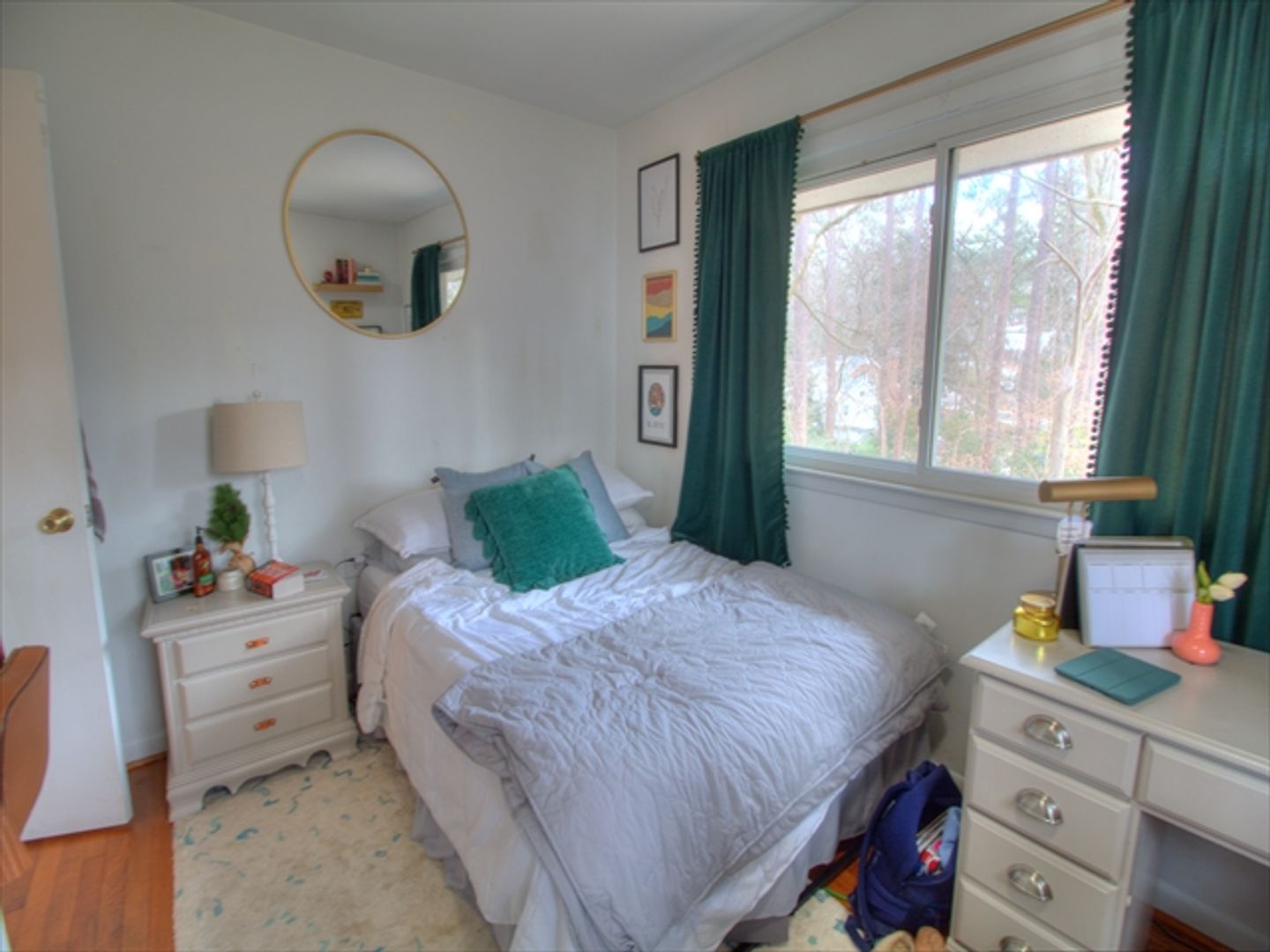 Chapel Hill Apartment: 113 Purefoy Rd