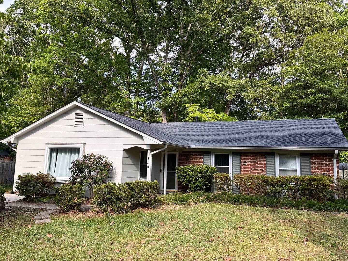 Durham House: 4120 Toroella St.