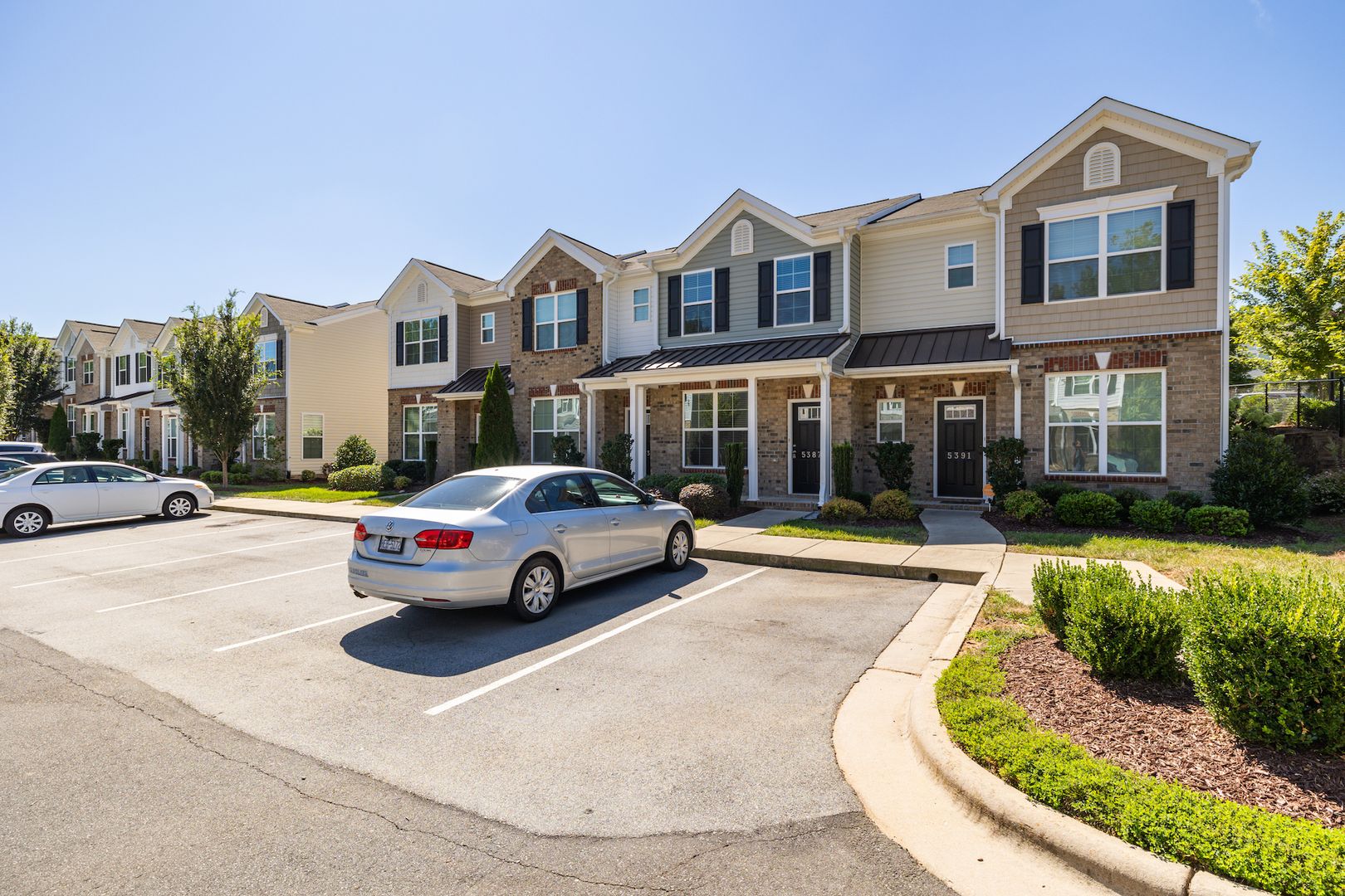 Winston Salem House: 5387 Farm House Trail