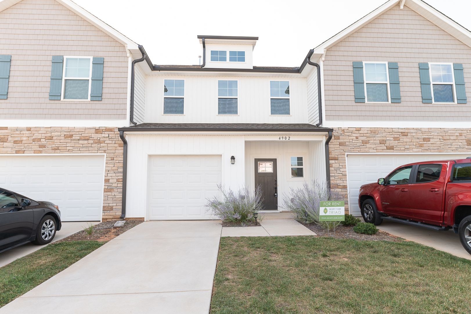 Greensboro Townhome: 4902 Cannon Crossing Way
