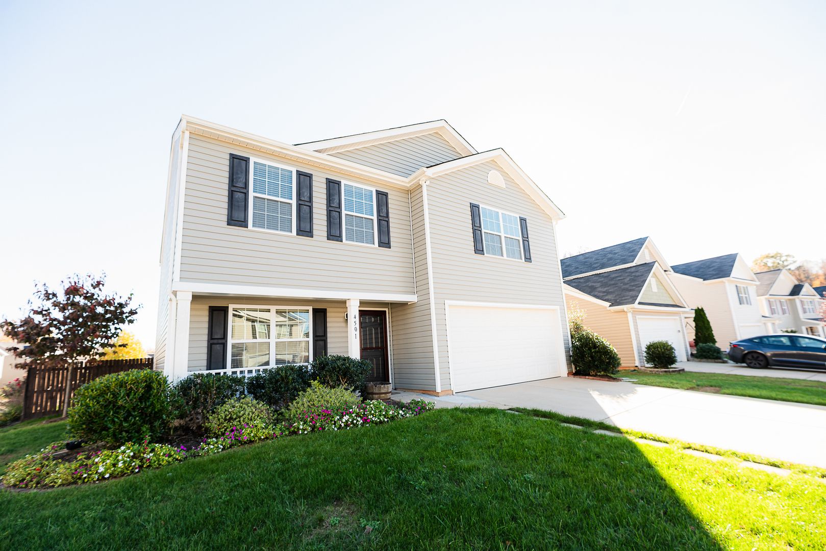 Beautifully 4-bedroom, 2.5-bathroom spacious 2-story home in the Reedy Fork Ranch in Greensboro