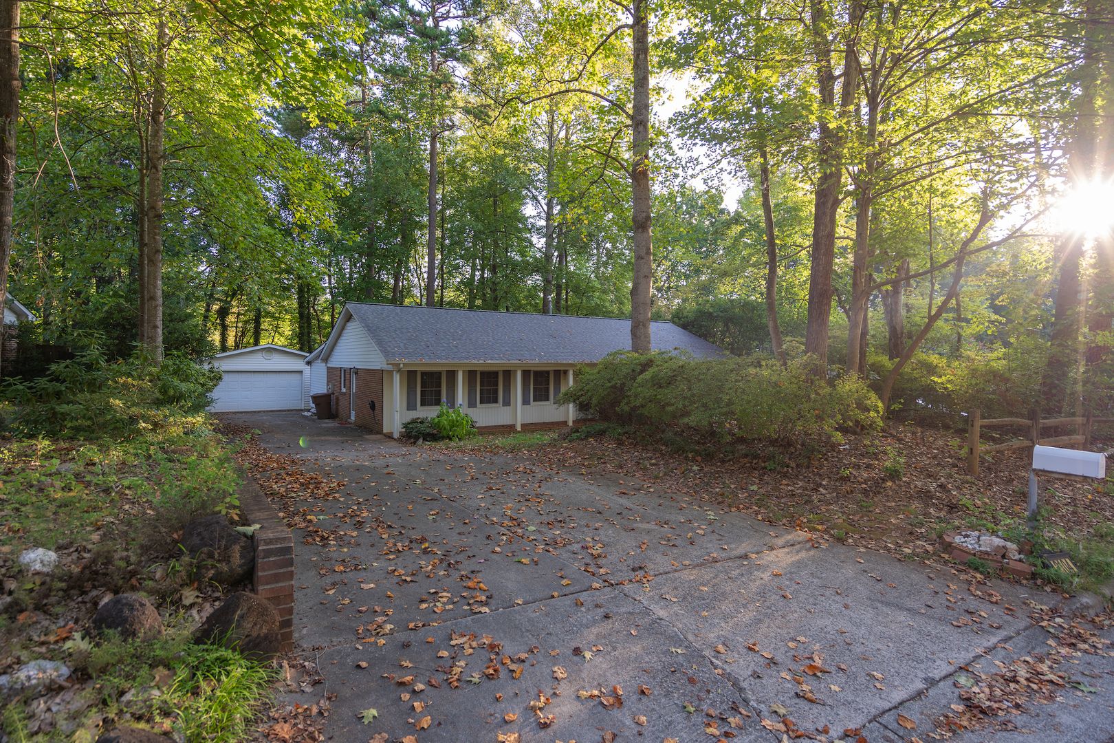 Greensboro House: 2104 Cottage Place