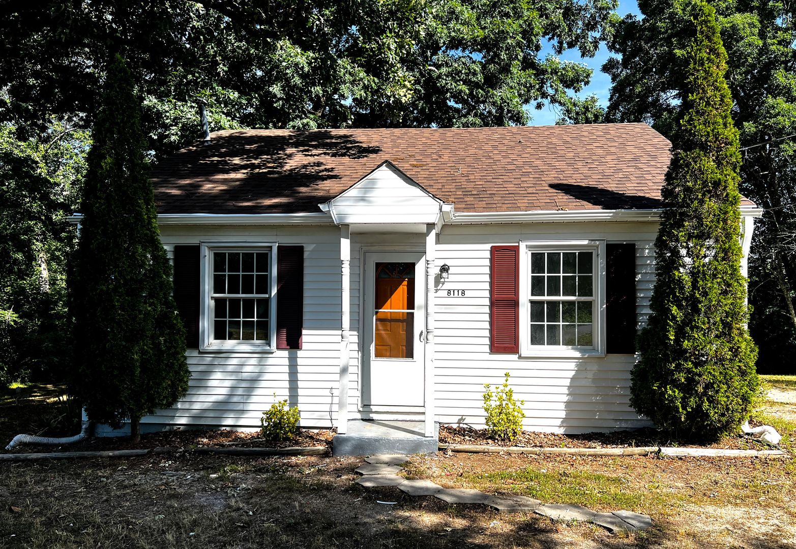 Walnut Cove House: 8118 Walnut Cove Road