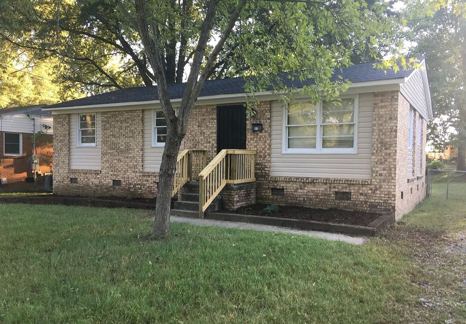 Greensboro House: 311 Guerrant Street