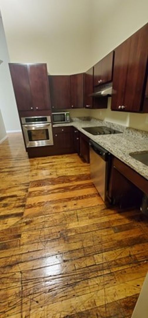 Riverbank Lofts 3 of 12