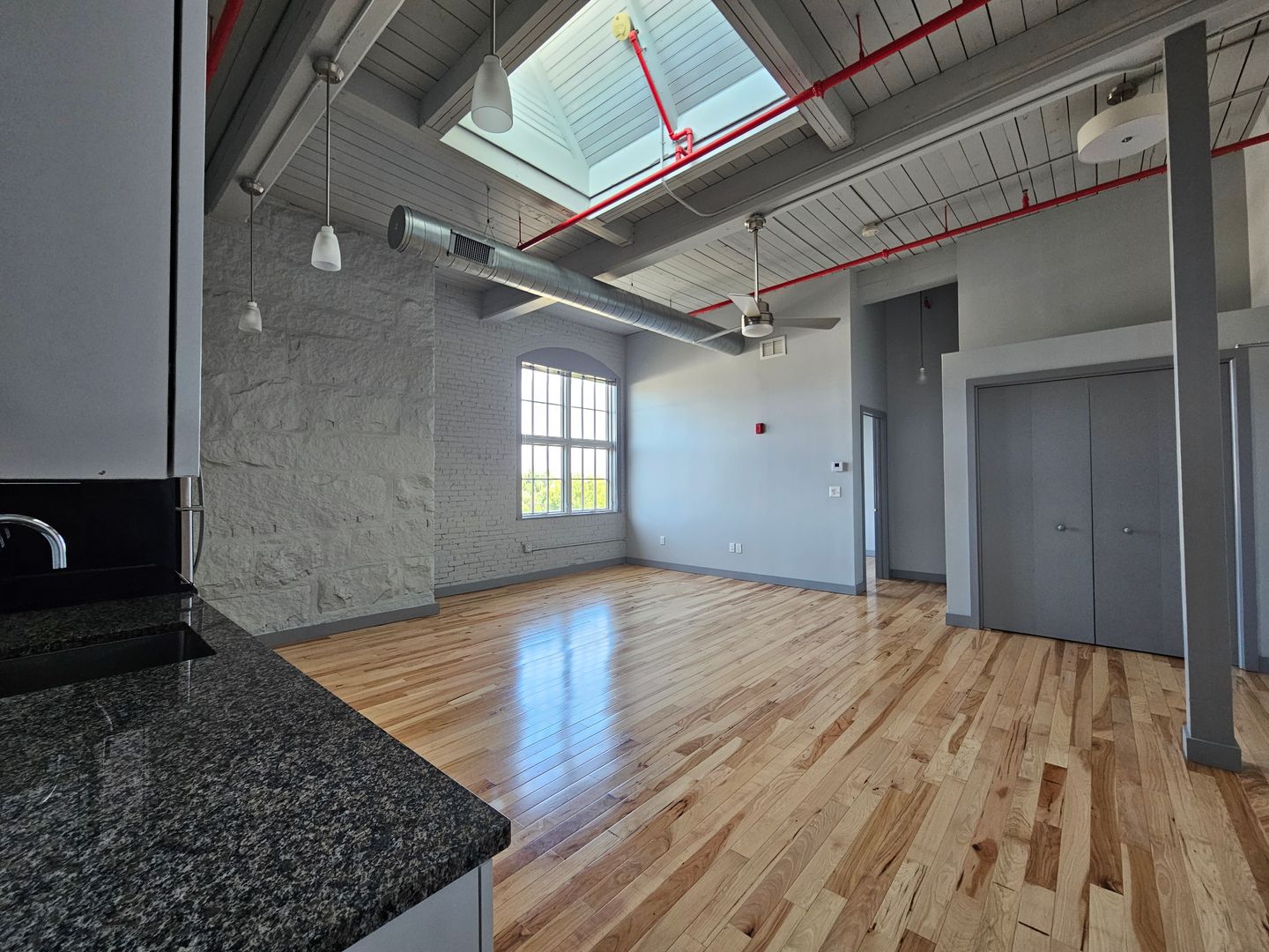 The Suites at Wamsutta Place 4 of 4