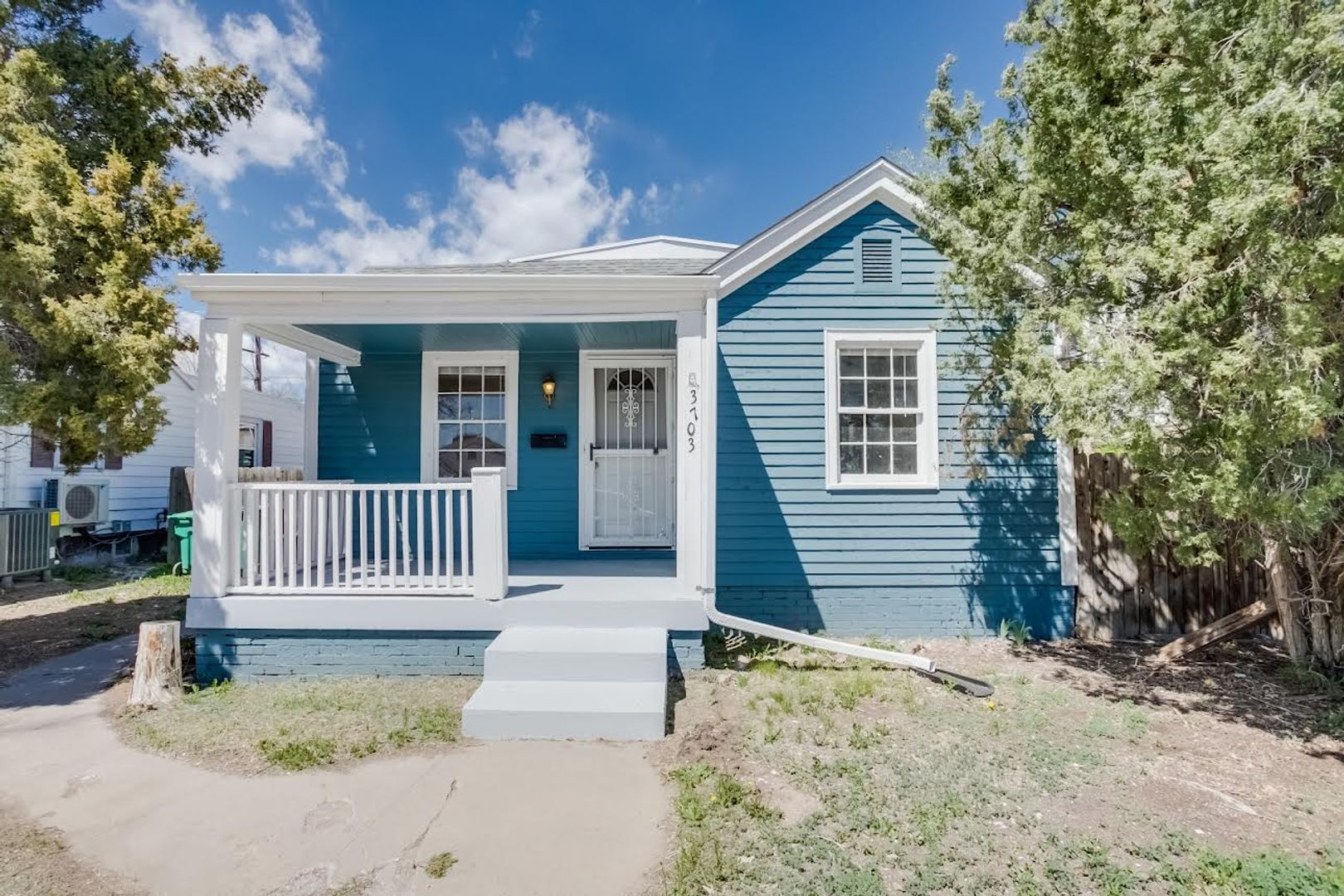 Englewood Apartment: 3703 S Sherman St