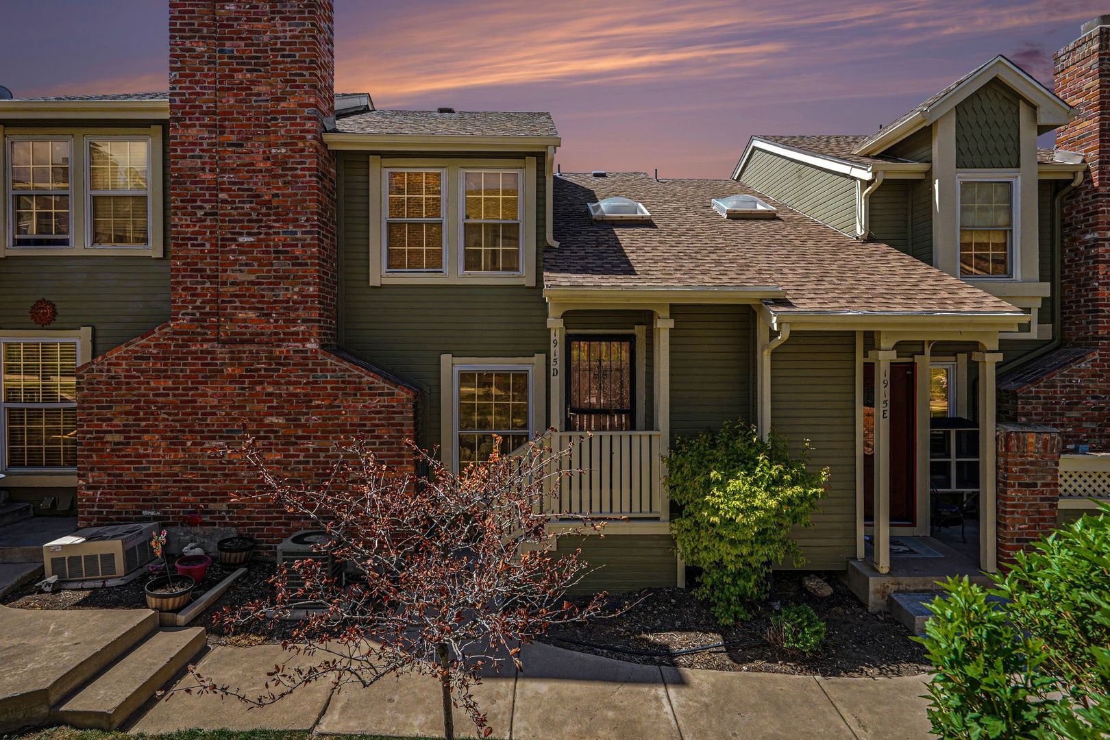 Aurora Townhome: 1915D S. Hannibal Street