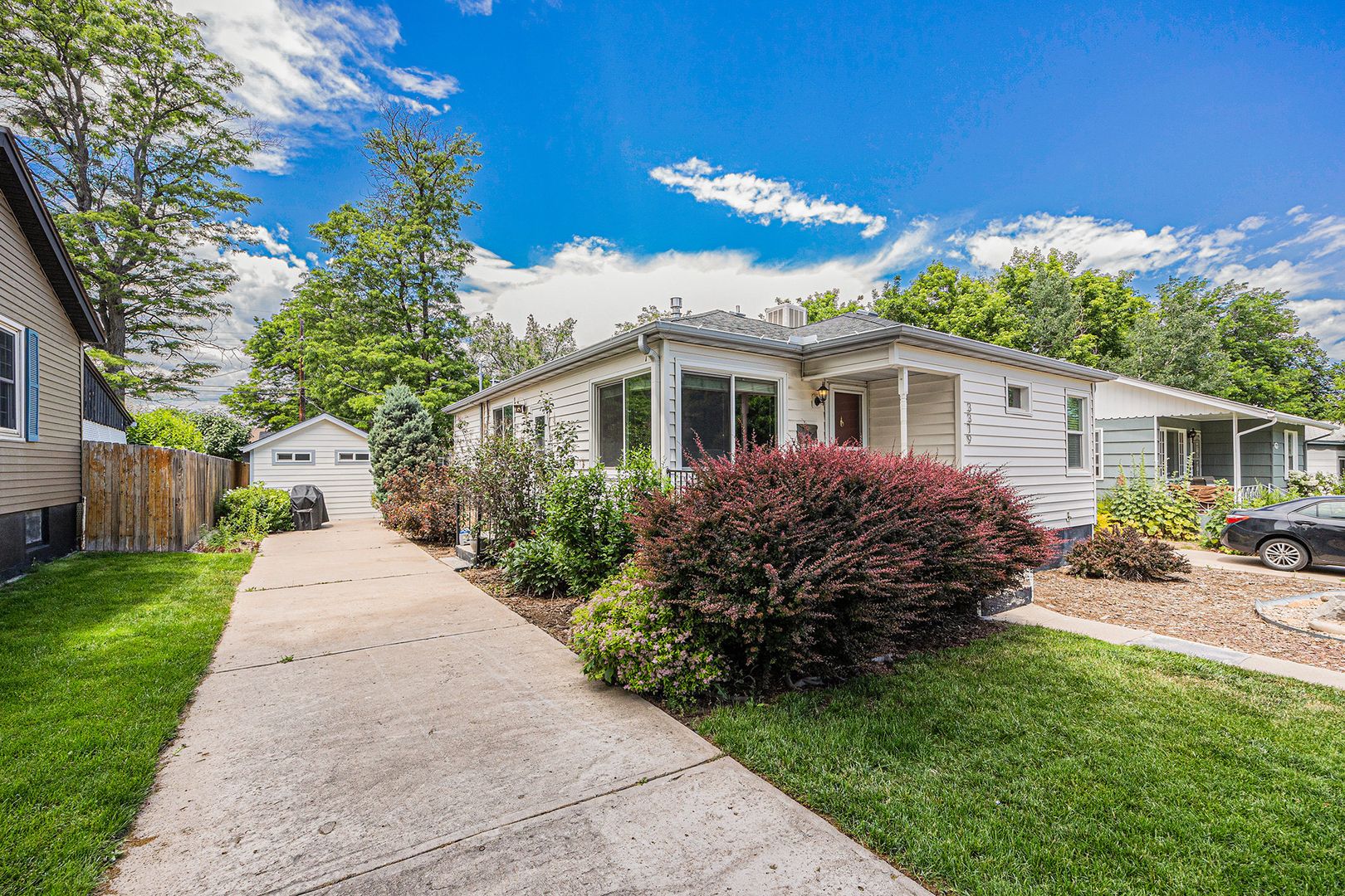 Englewood House: 3319 S Lafayette Street