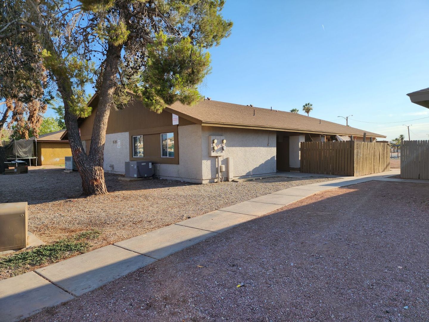 Avondale Apartment: 526 N 4th St