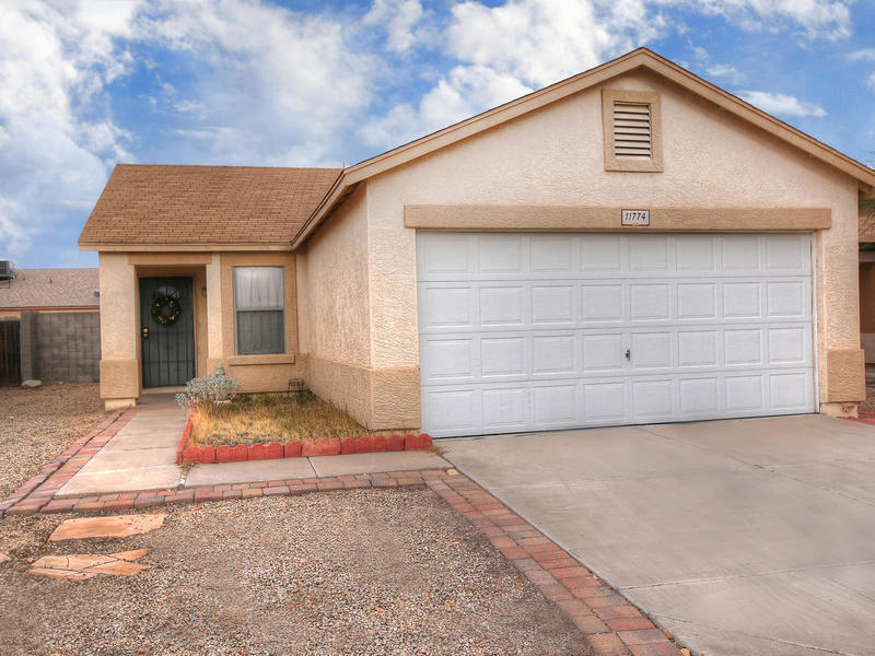 El Mirage House: 11774 W Aster Dr.