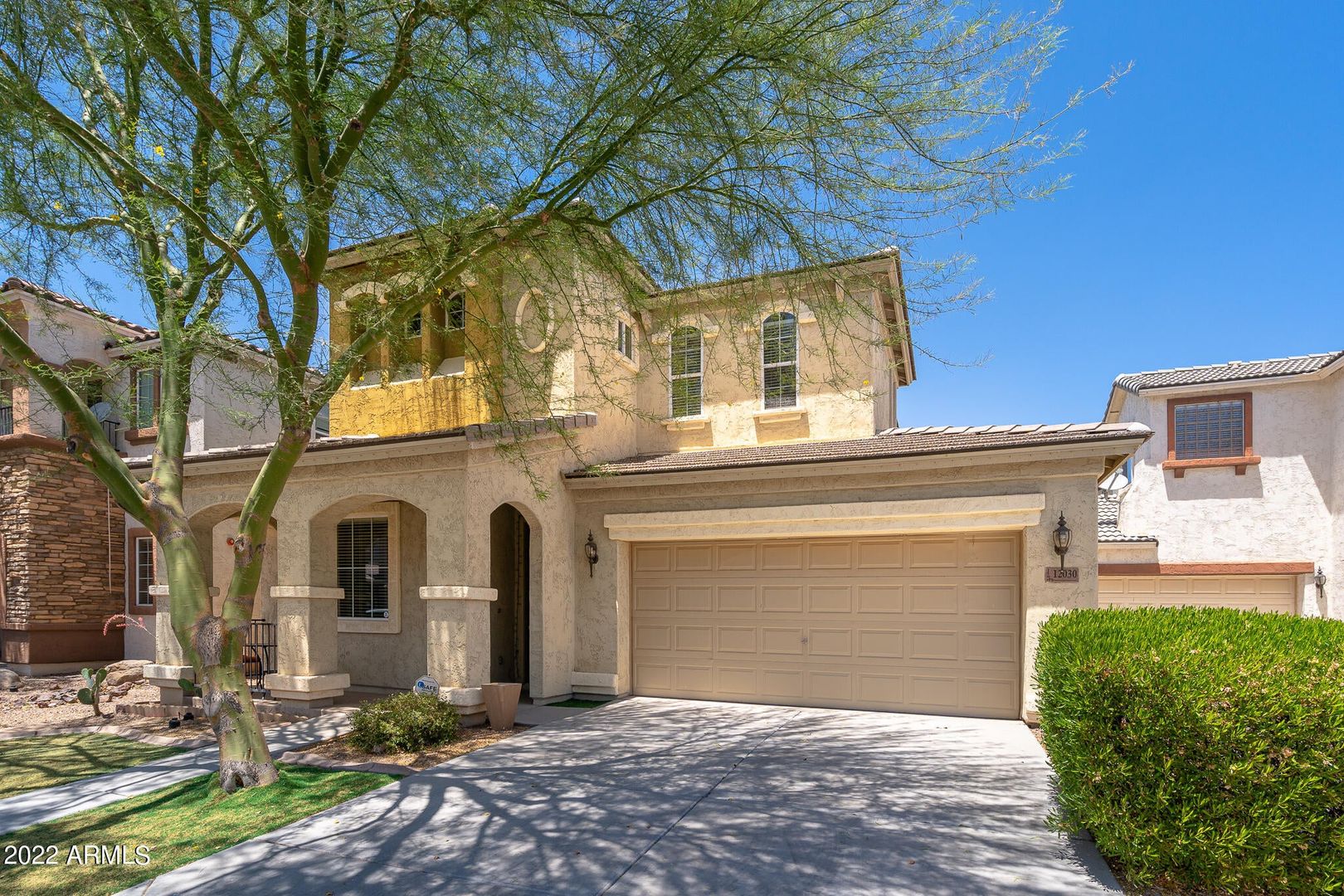 Avondale House: 12030 W Polk