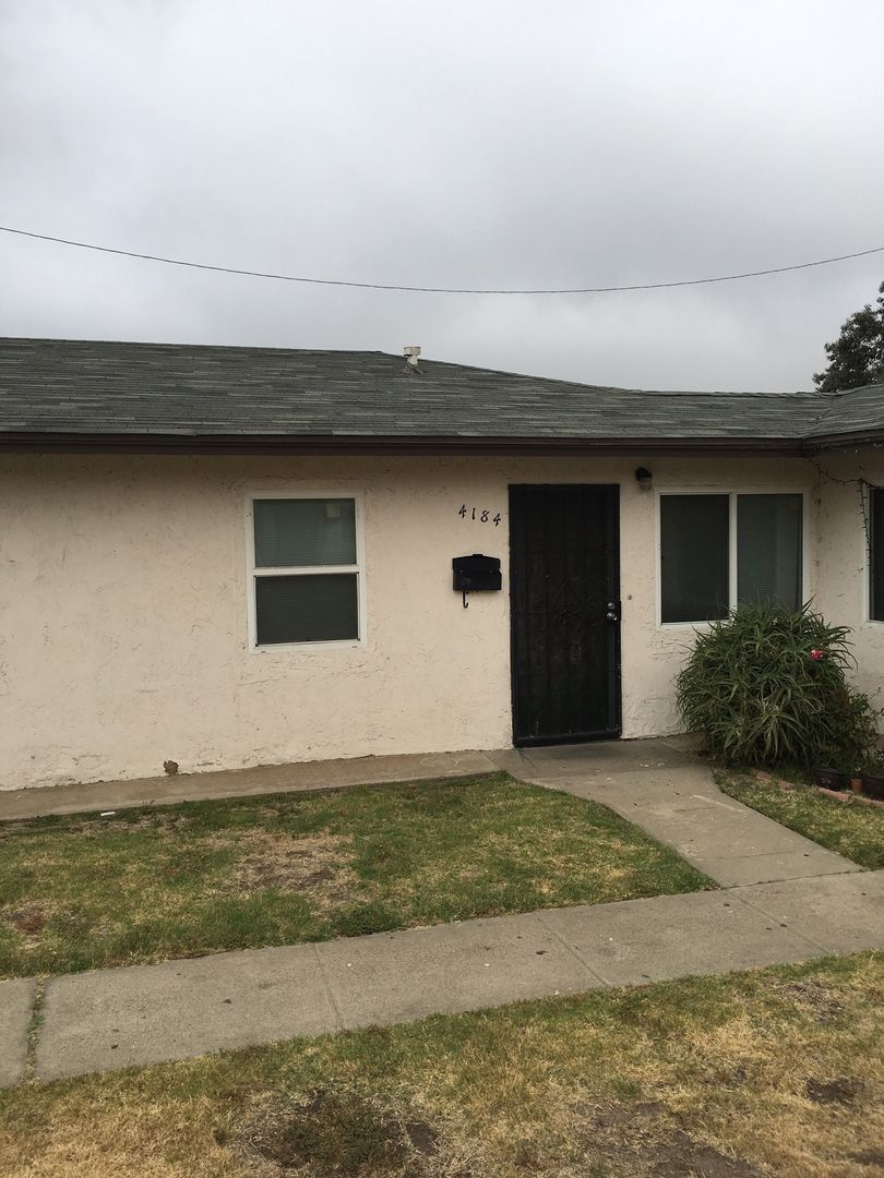 San Diego Apartment: 4170-4192 National Avenue