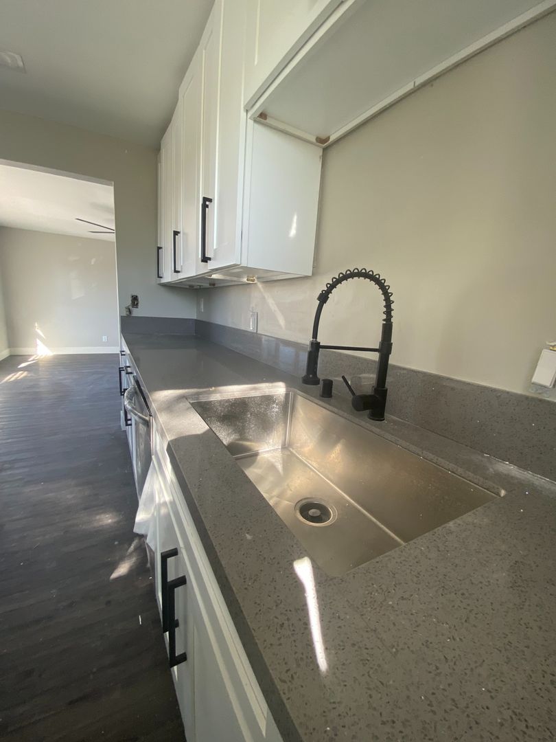 San Diego Apartment: 3867-73 50th st