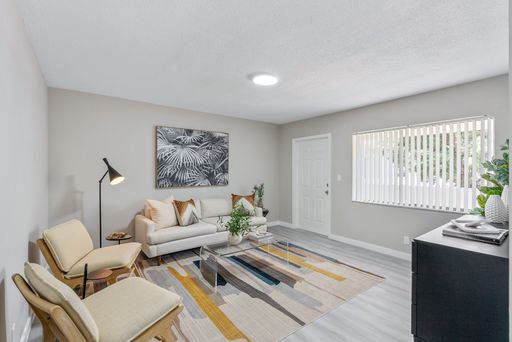 !RENOVATED! 1 bed / 1 bath - Poinciana Park, Fort Lauderdale – photo 1