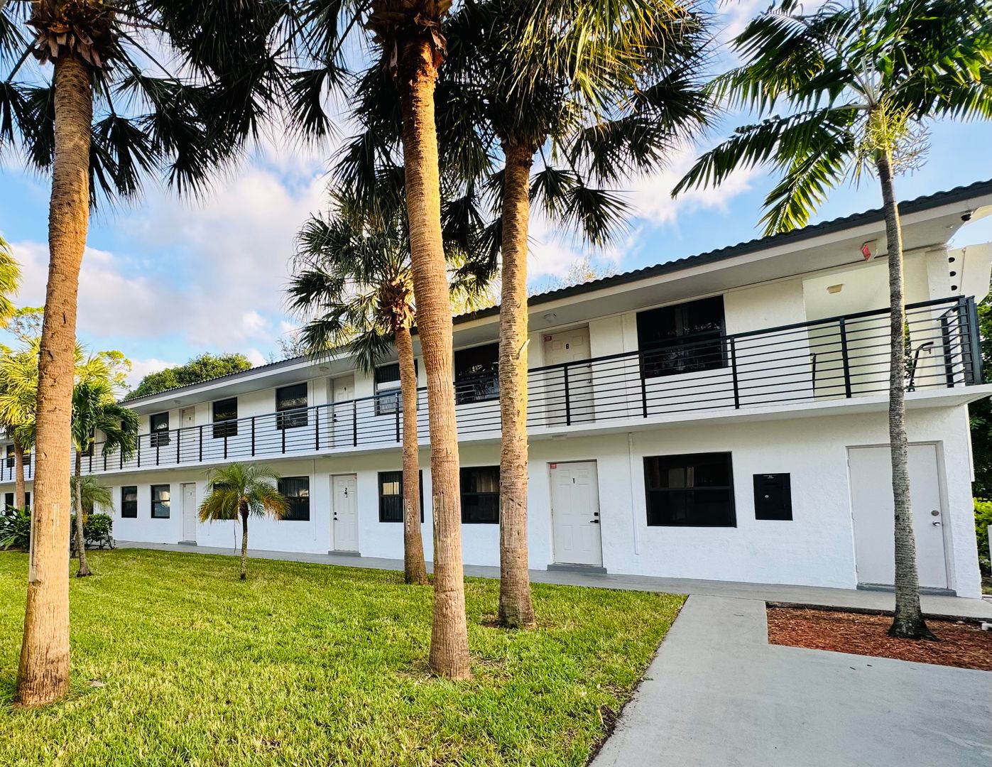 Fort Lauderdale Apartment: 1350 & 1400 NE 5Th Terrace